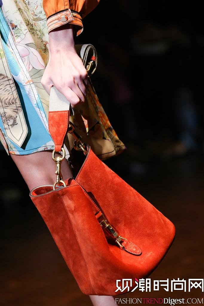 Gucci 2015��������ʱװ���㳡����ͼƬ