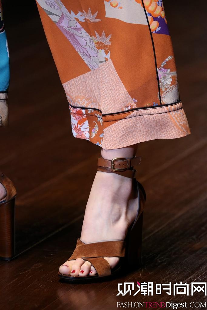 Gucci 2015��������ʱװ���㳡����ͼƬ