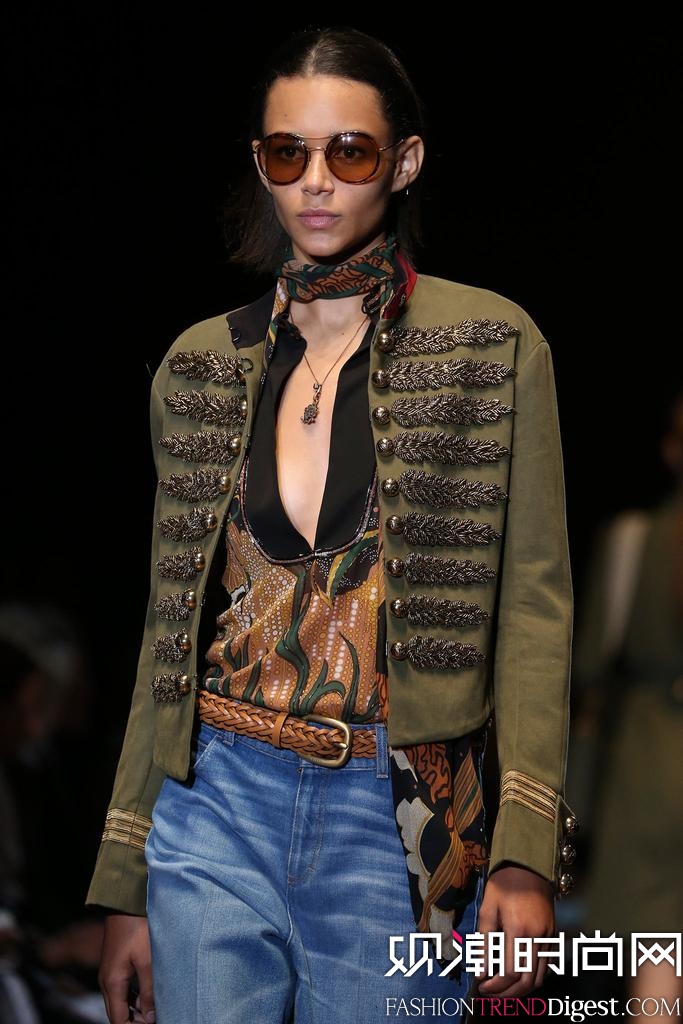 Gucci 2015��������ʱװ���㳡����ͼƬ