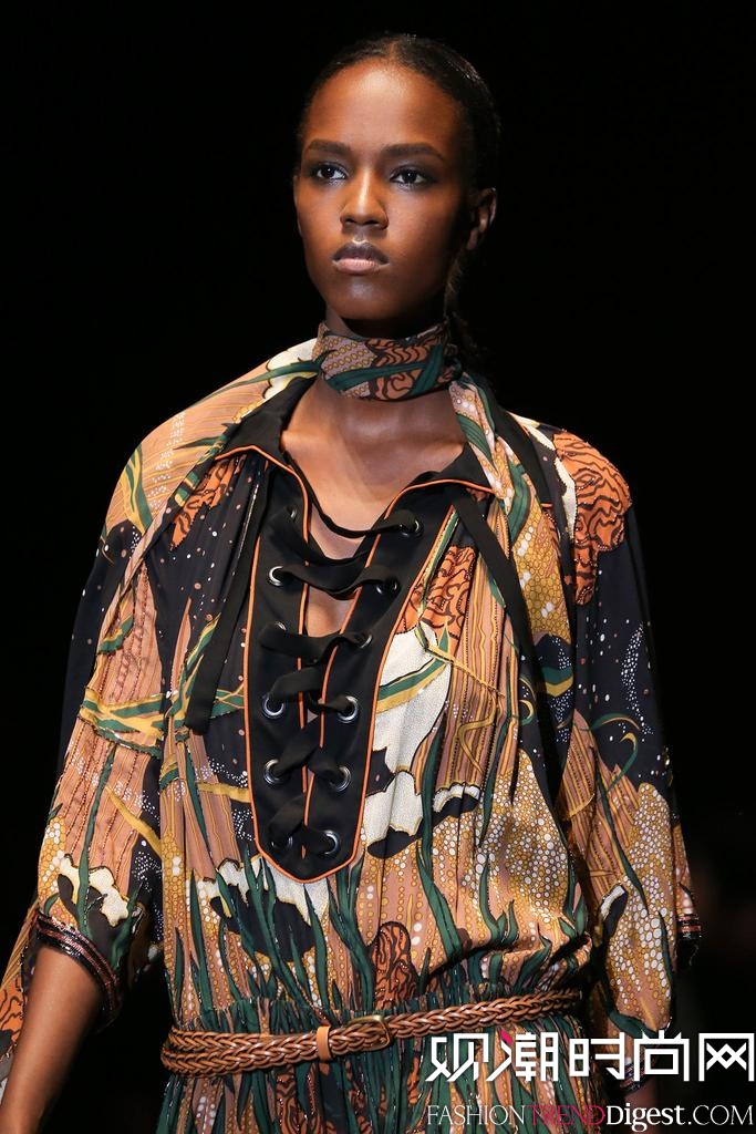 Gucci 2015��������ʱװ���㳡����ͼƬ
