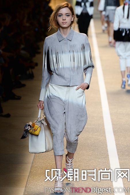 Fendi 2015ʱװ㳡ͼƬ