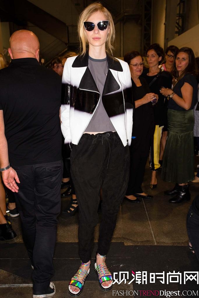 Fendi 2015mrbDƬ