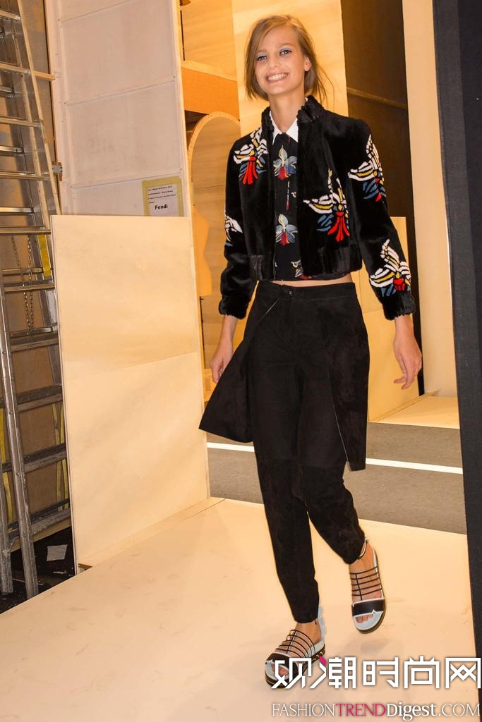 Fendi 2015mrbDƬ