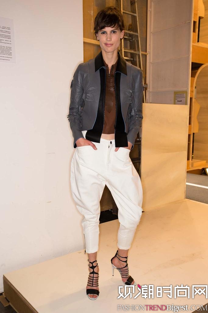 Fendi 2015mrbDƬ