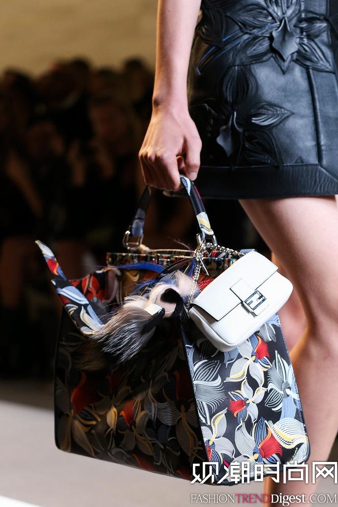 Fendi 2015ʱװ㳡ͼƬ