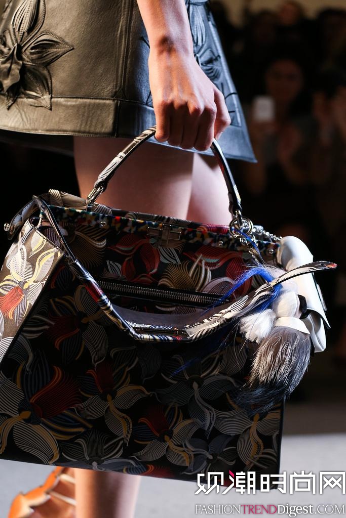 Fendi 2015ʱװ㳡ͼƬ