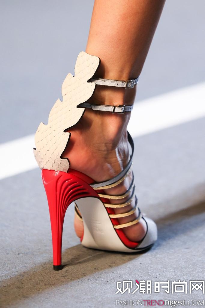 Fendi 2015mrbDƬ