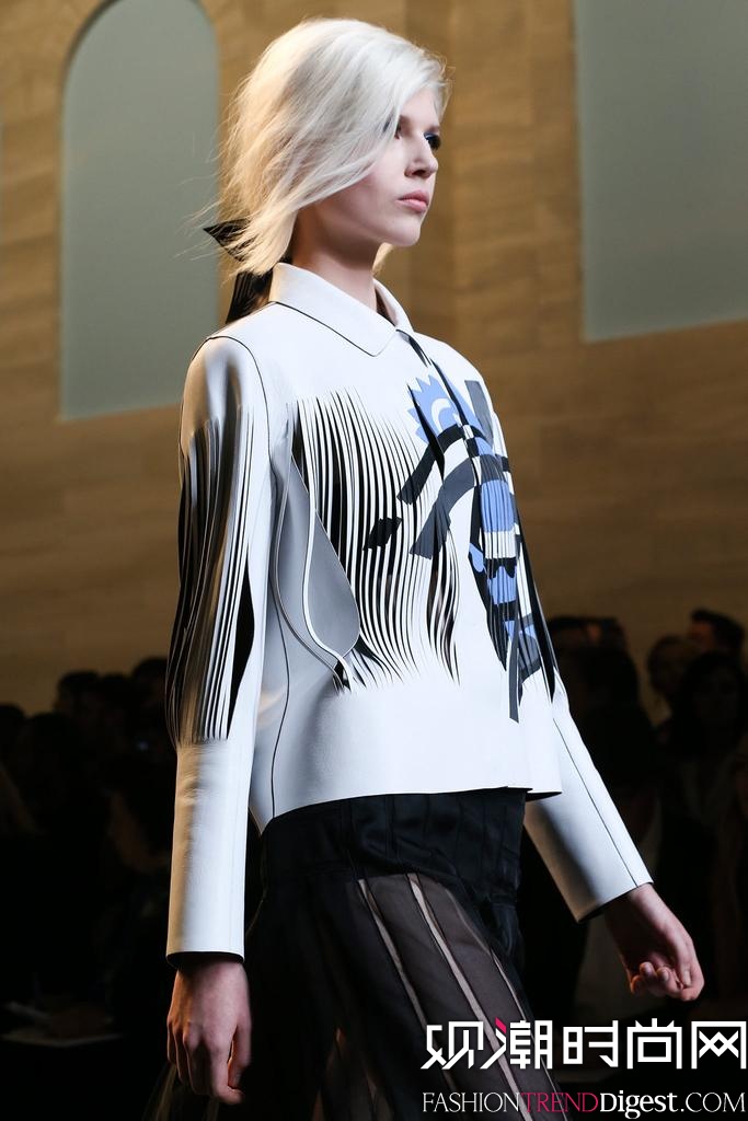 Fendi 2015mrbDƬ