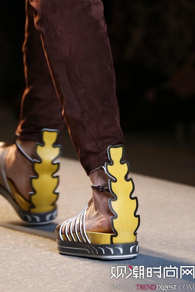 Fendi 2015mrbDƬ