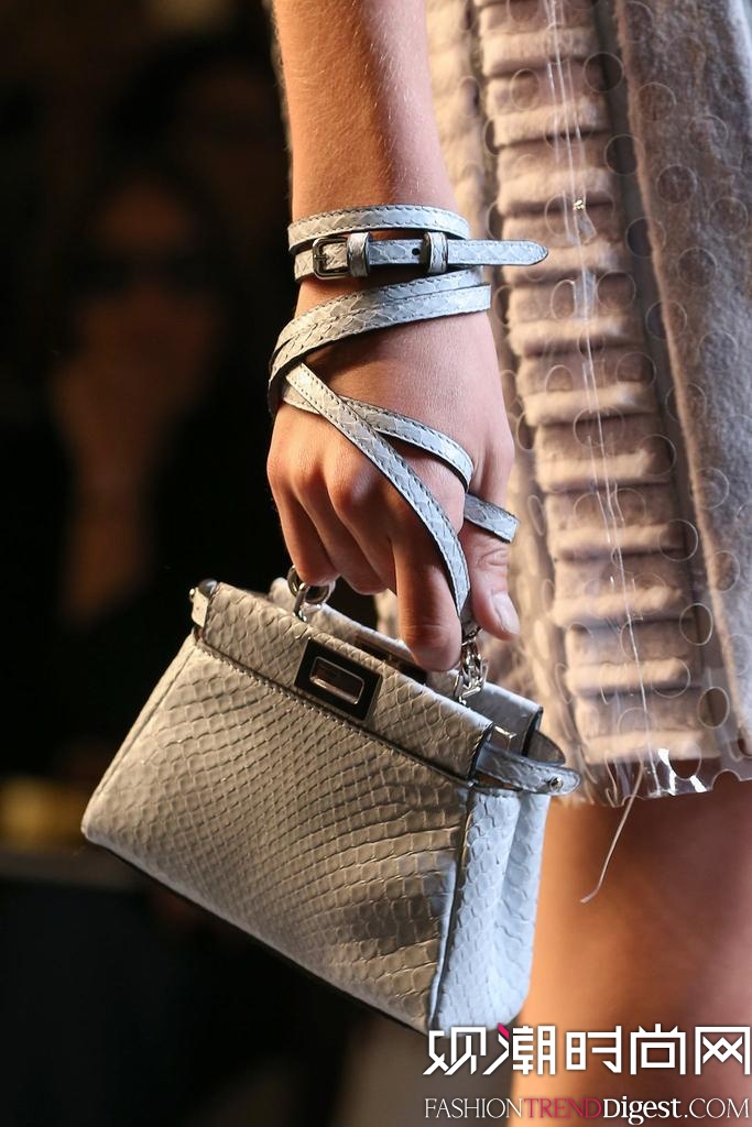 Fendi 2015mrbDƬ