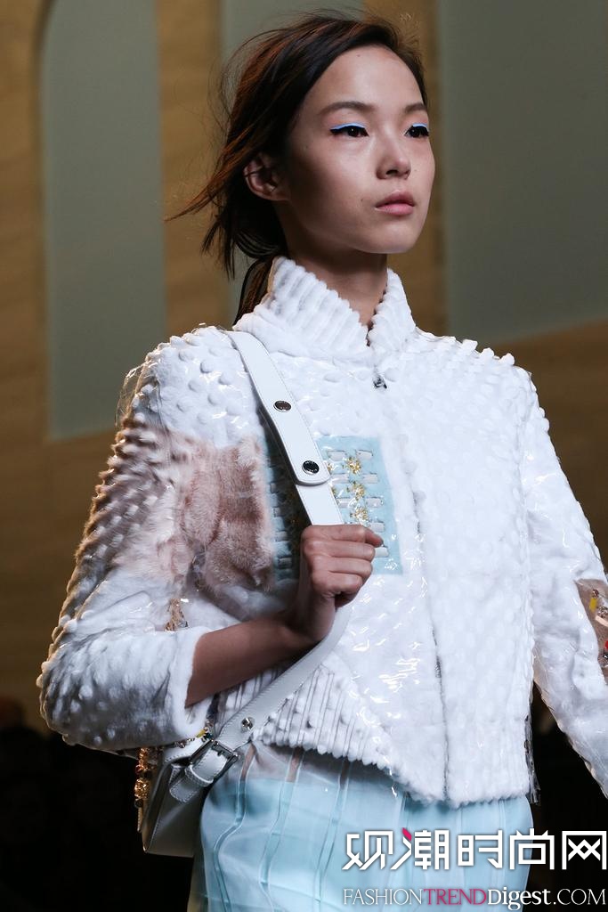 Fendi 2015mrbDƬ