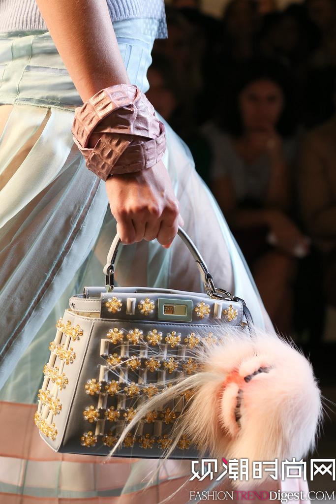Fendi 2015mrbDƬ