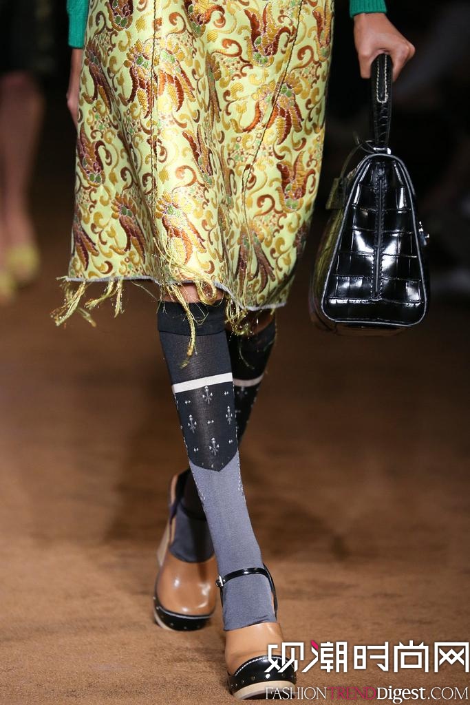 Prada 2015��������ʱװ���㳡����ͼƬ