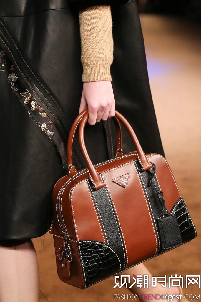 Prada 2015��������ʱװ���㳡����ͼƬ