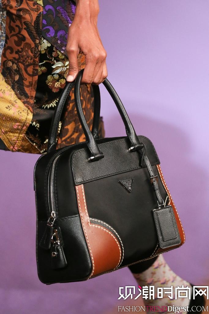 Prada 2015��������ʱװ���㳡����ͼƬ