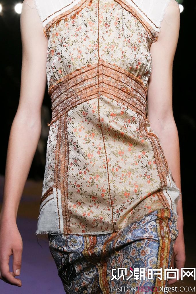 Prada 2015��������ʱװ���㳡����ͼƬ