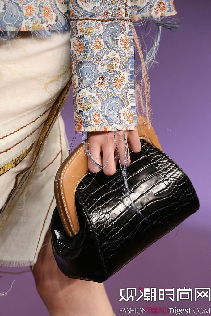 Prada 2015��������ʱװ���㳡����ͼƬ