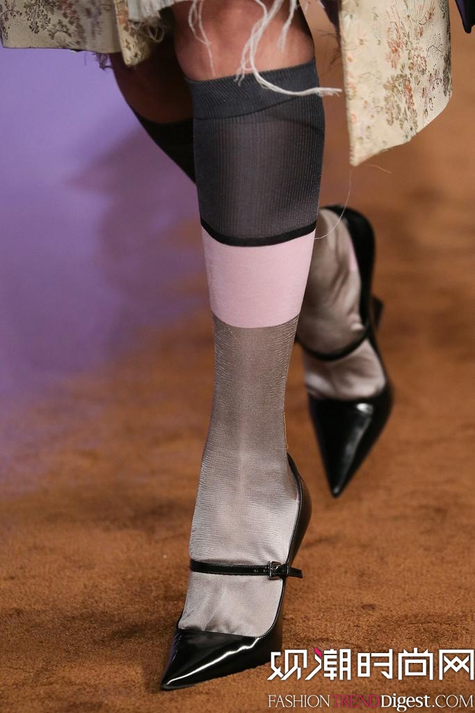 Prada 2015��������ʱװ���㳡����ͼƬ