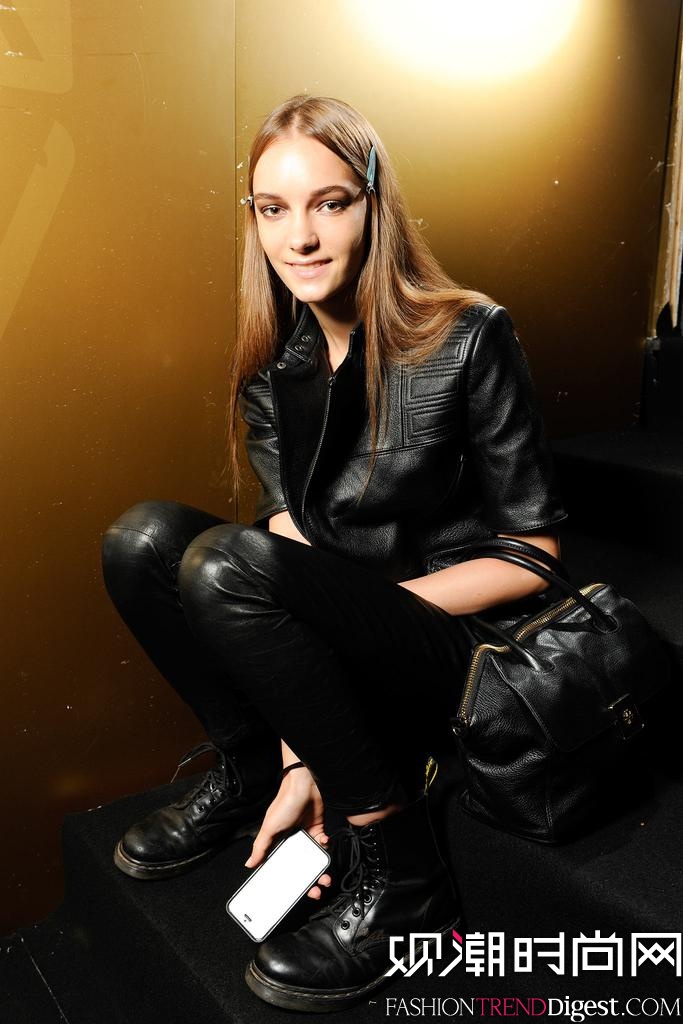 Roberto Cavalli 2015��������ʱװ���㳡����ͼƬ