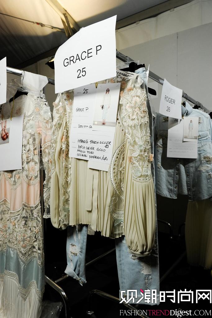 Roberto Cavalli 2015��������ʱװ���㳡����ͼƬ