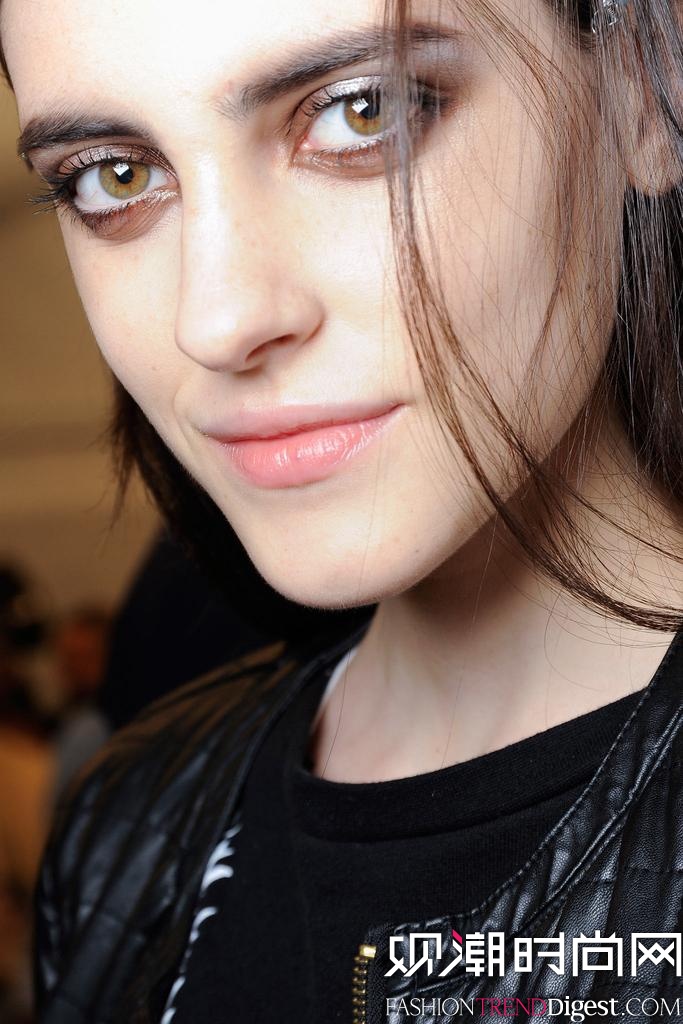 Roberto Cavalli 2015��������ʱװ���㳡����ͼƬ