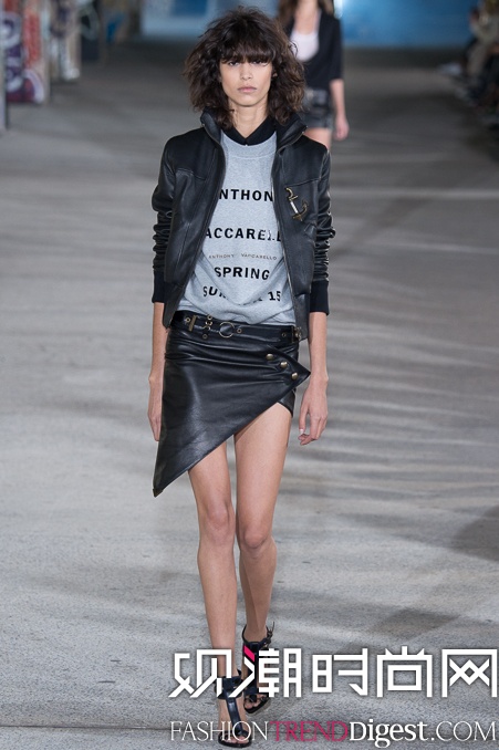 Anthony Vaccarello 2015İʱװ㳡ͼƬ