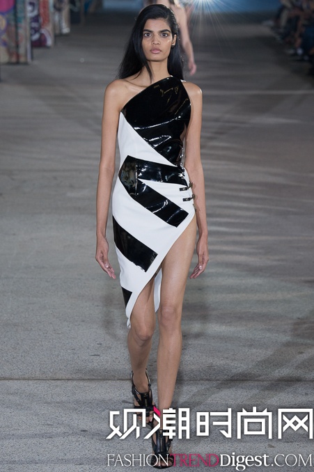 Anthony Vaccarello 2015İʱװ㳡ͼƬ