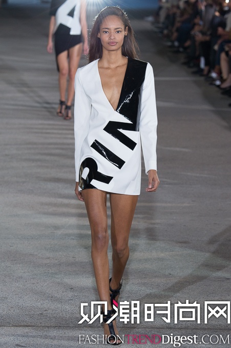 Anthony Vaccarello 2015İʱװ㳡ͼƬ