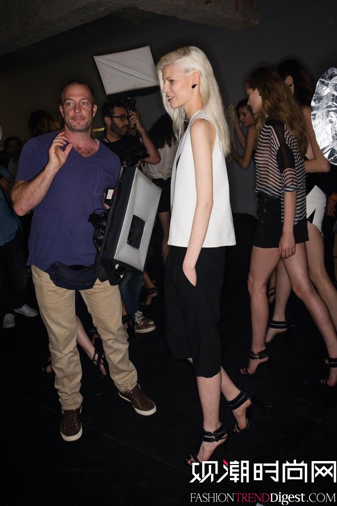 Anthony Vaccarello 2015İrbDƬ