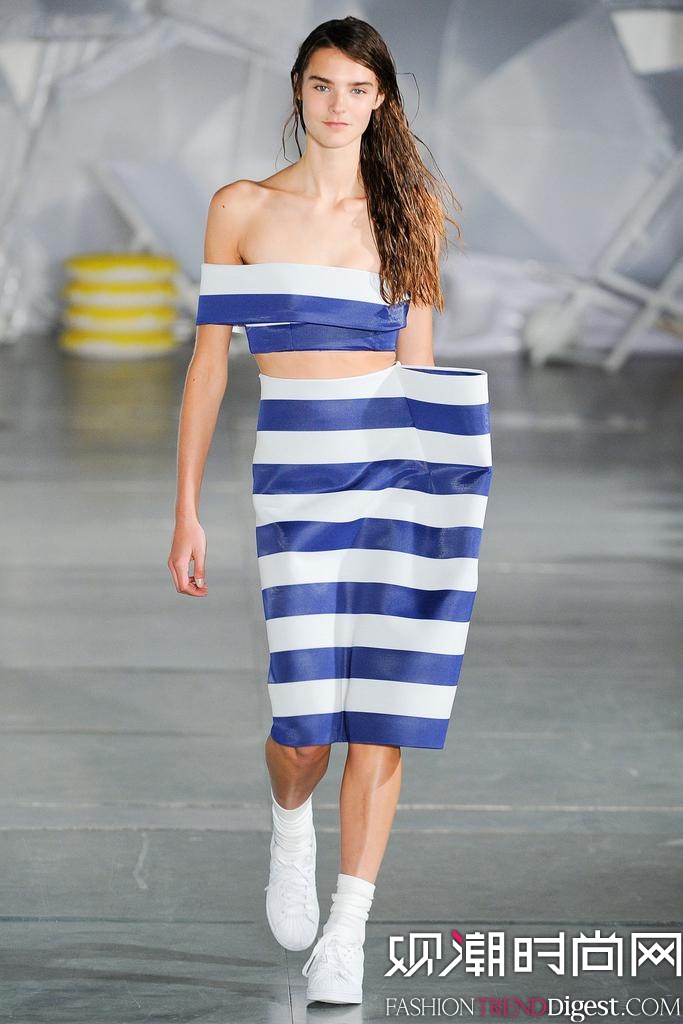 Jacquemus 2015İʱװ㳡ͼƬ