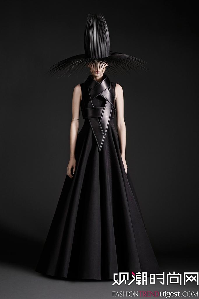 Gareth Pugh 2015İʱװ㳡ͼƬ