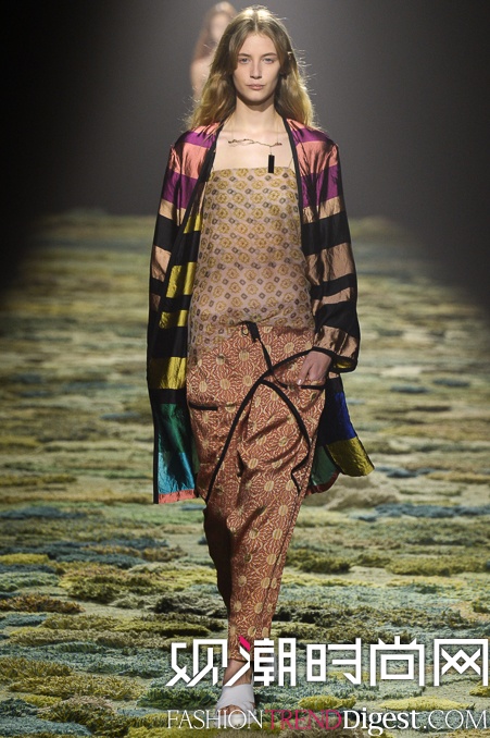 Dries Van Noten 2015İʱװ㳡ͼƬ