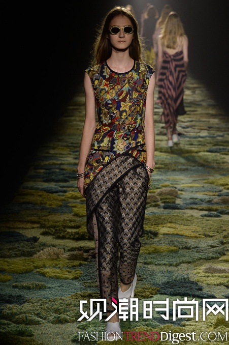 Dries Van Noten 2015İʱװ㳡ͼƬ