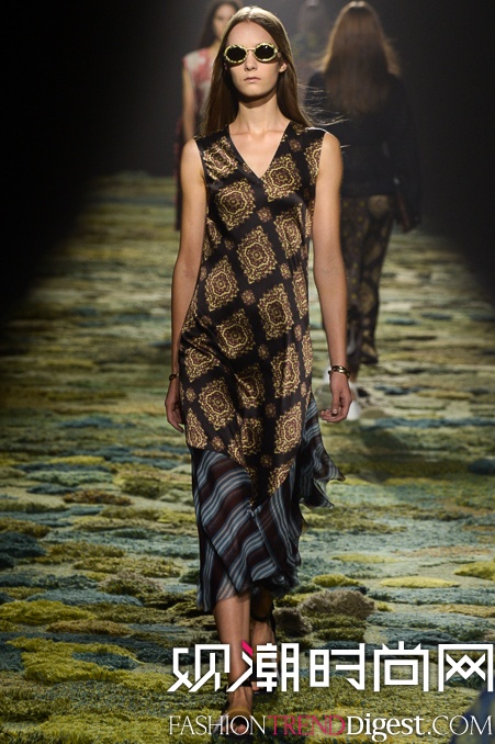 Dries Van Noten 2015İʱװ㳡ͼƬ