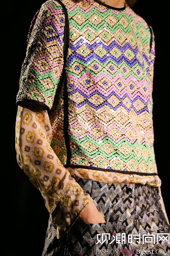 Dries Van Noten 2015İrbDƬ