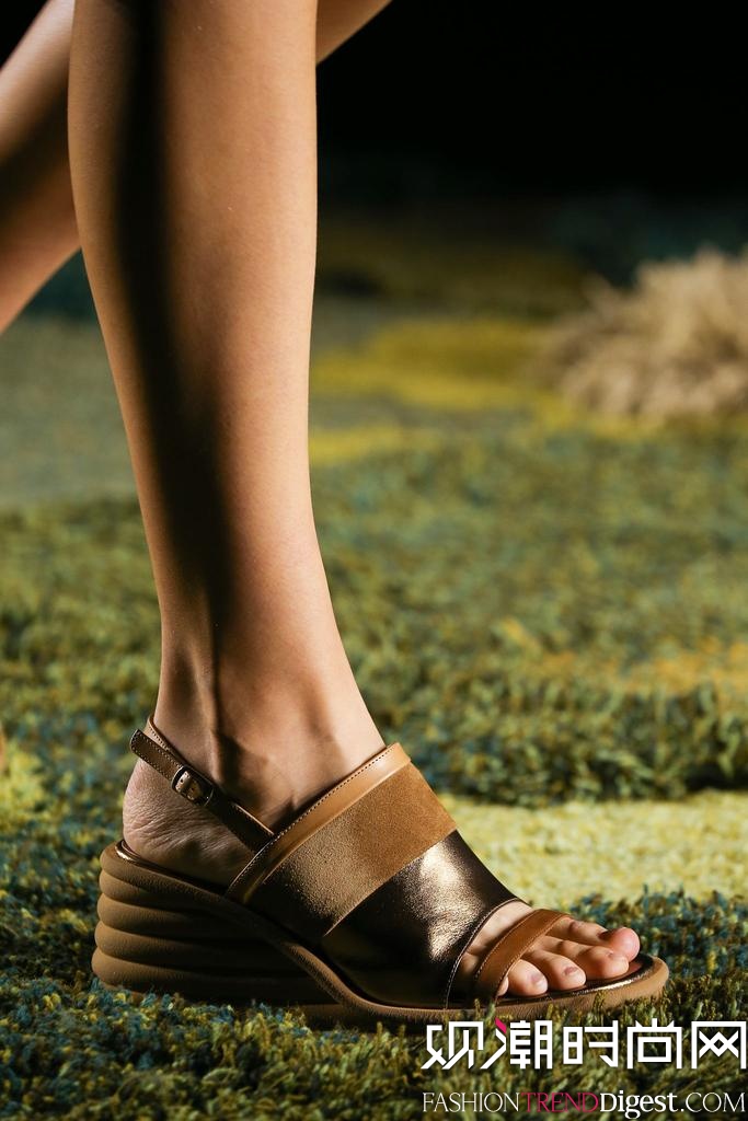 Dries Van Noten 2015İrbDƬ
