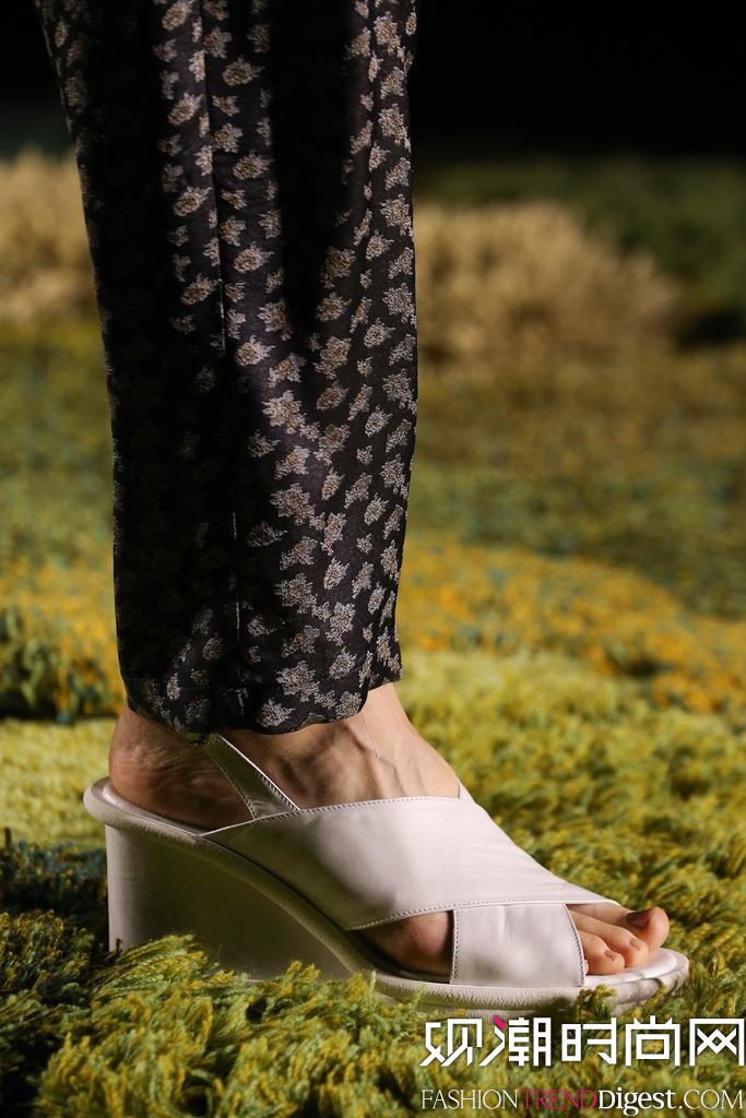 Dries Van Noten 2015İrbDƬ