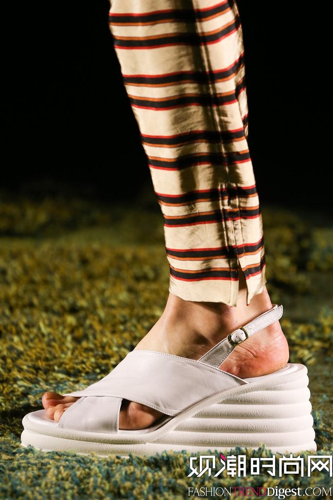 Dries Van Noten 2015İrbDƬ