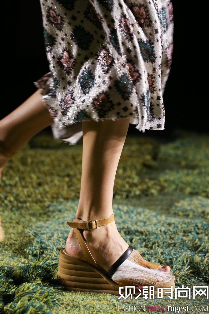 Dries Van Noten 2015İrbDƬ