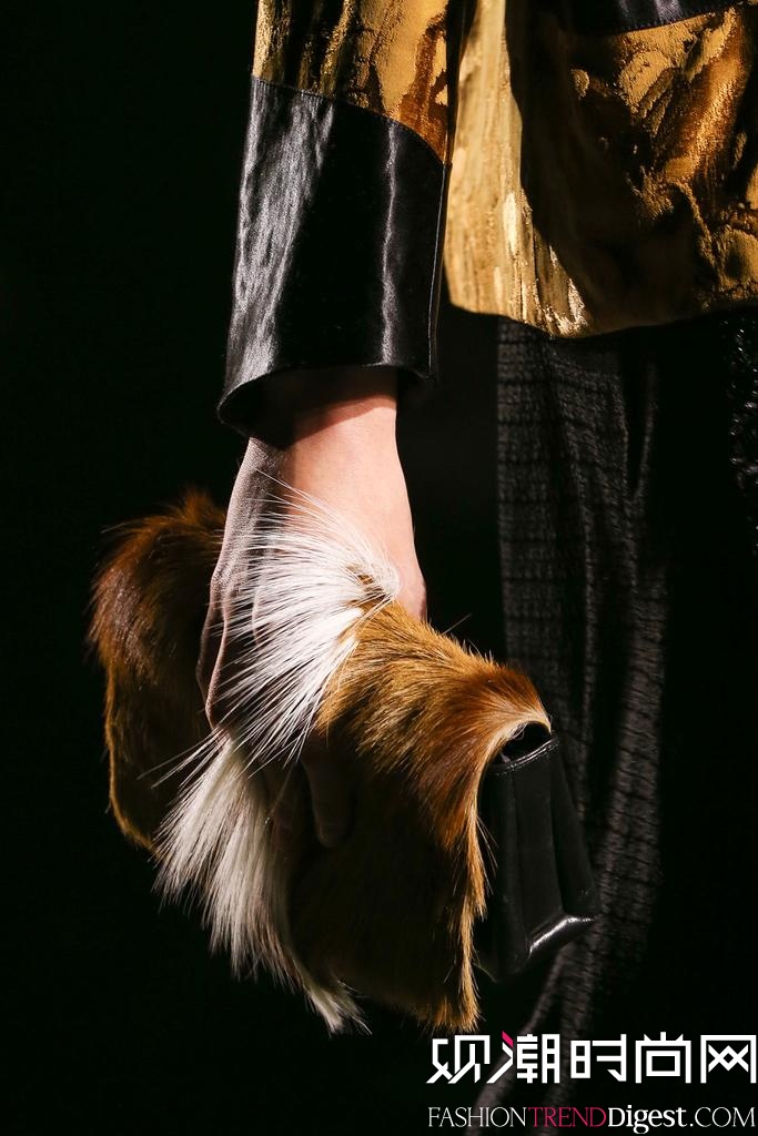 Dries Van Noten 2015İrbDƬ