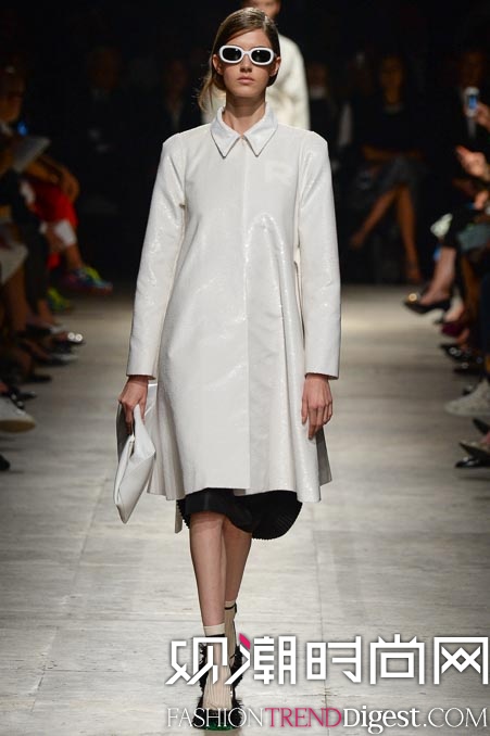 Rochas 2015İrbDƬ