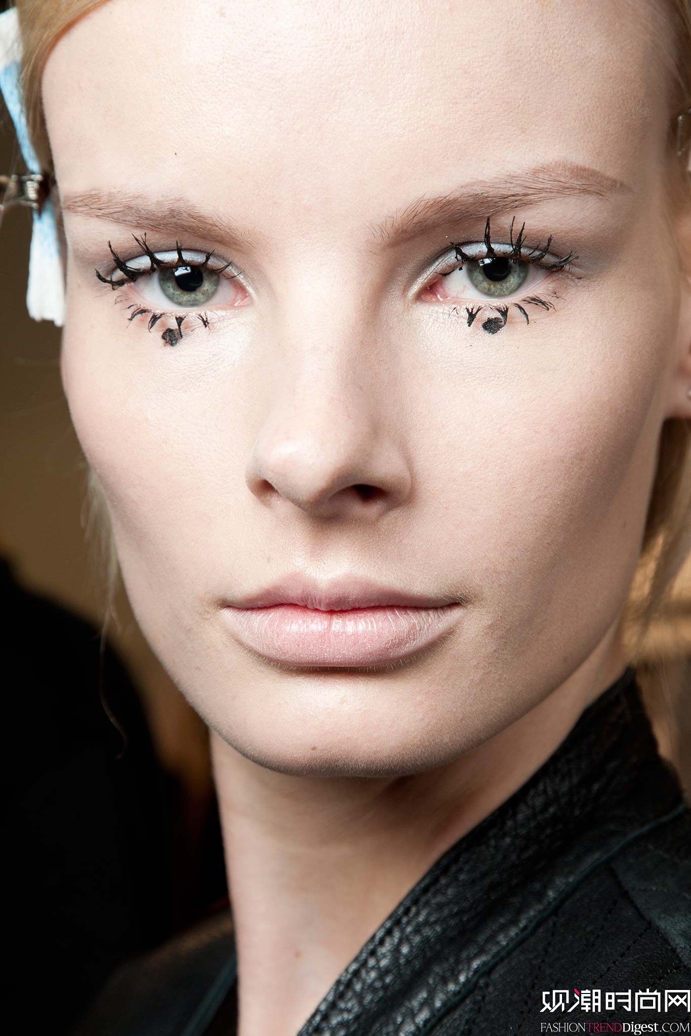 Rochas 2015İrbDƬ