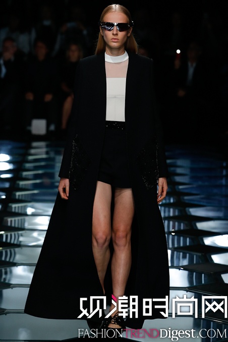 Balenciaga 2015İʱװ㳡ͼƬ