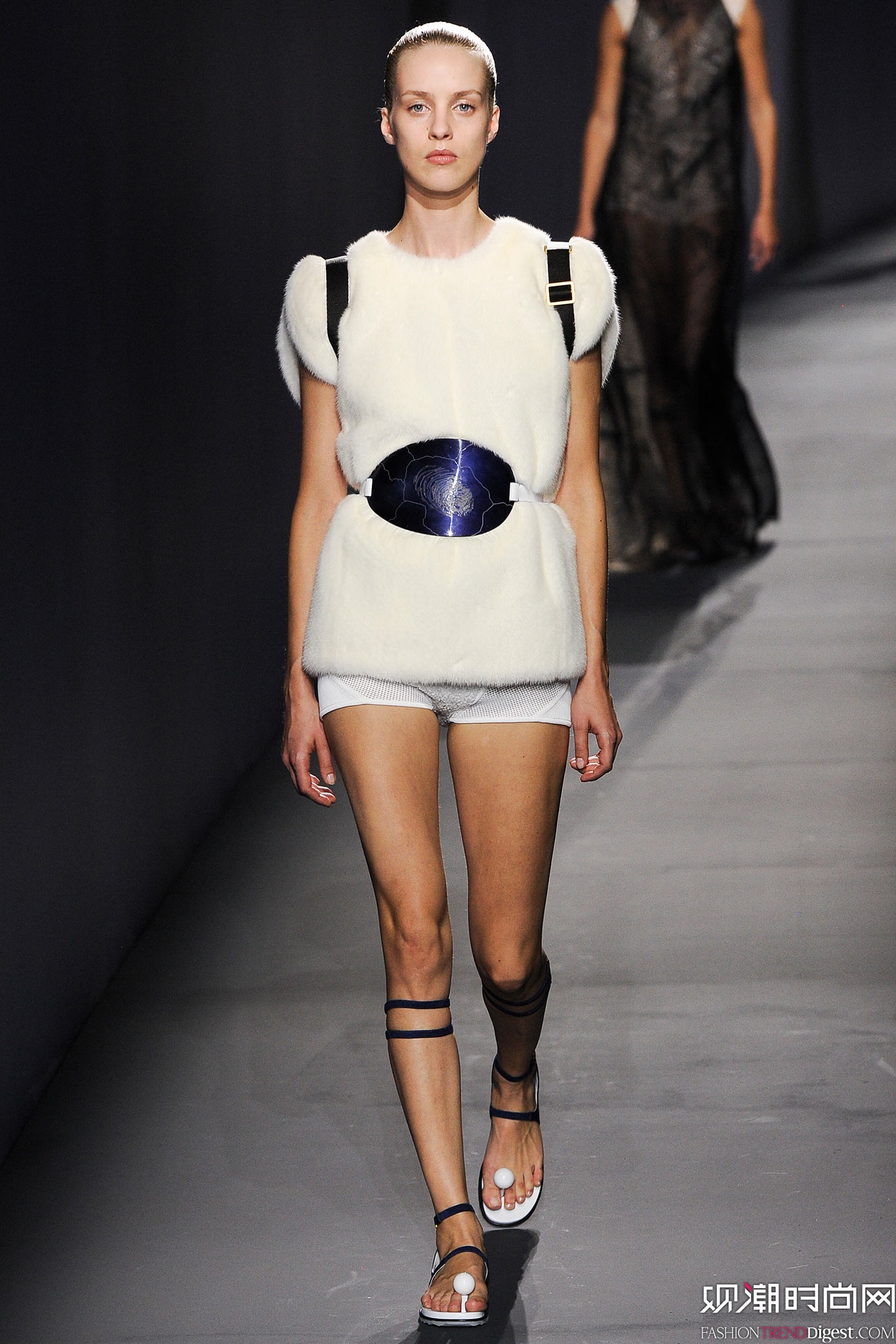 Vionnet 2015İrbDƬ