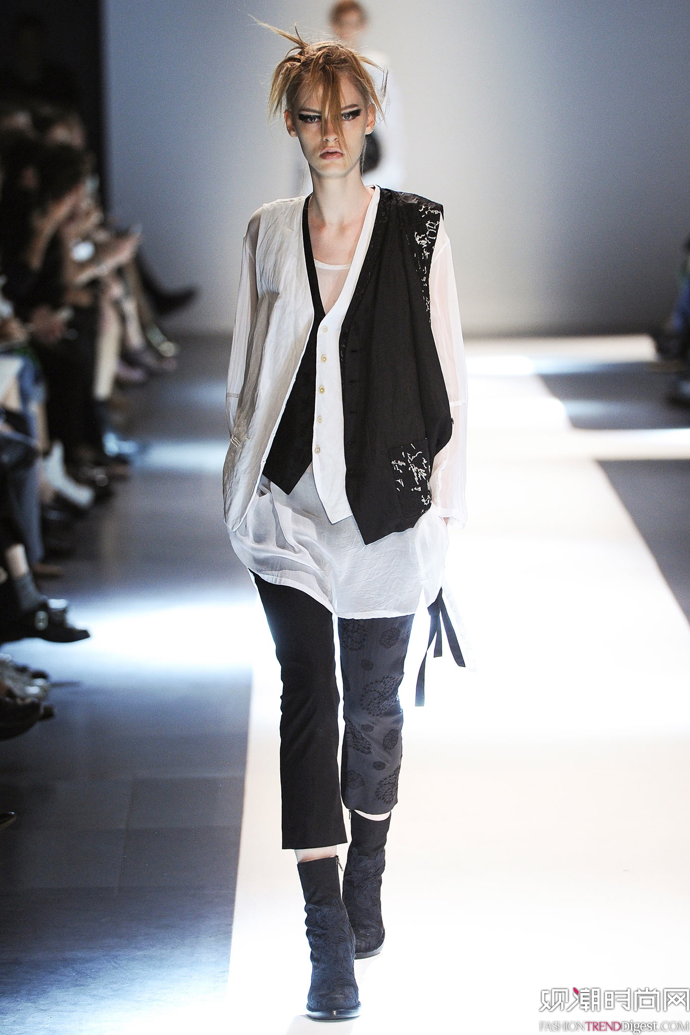 Ann Demeulemeester 2015İʱװ㳡ͼƬ