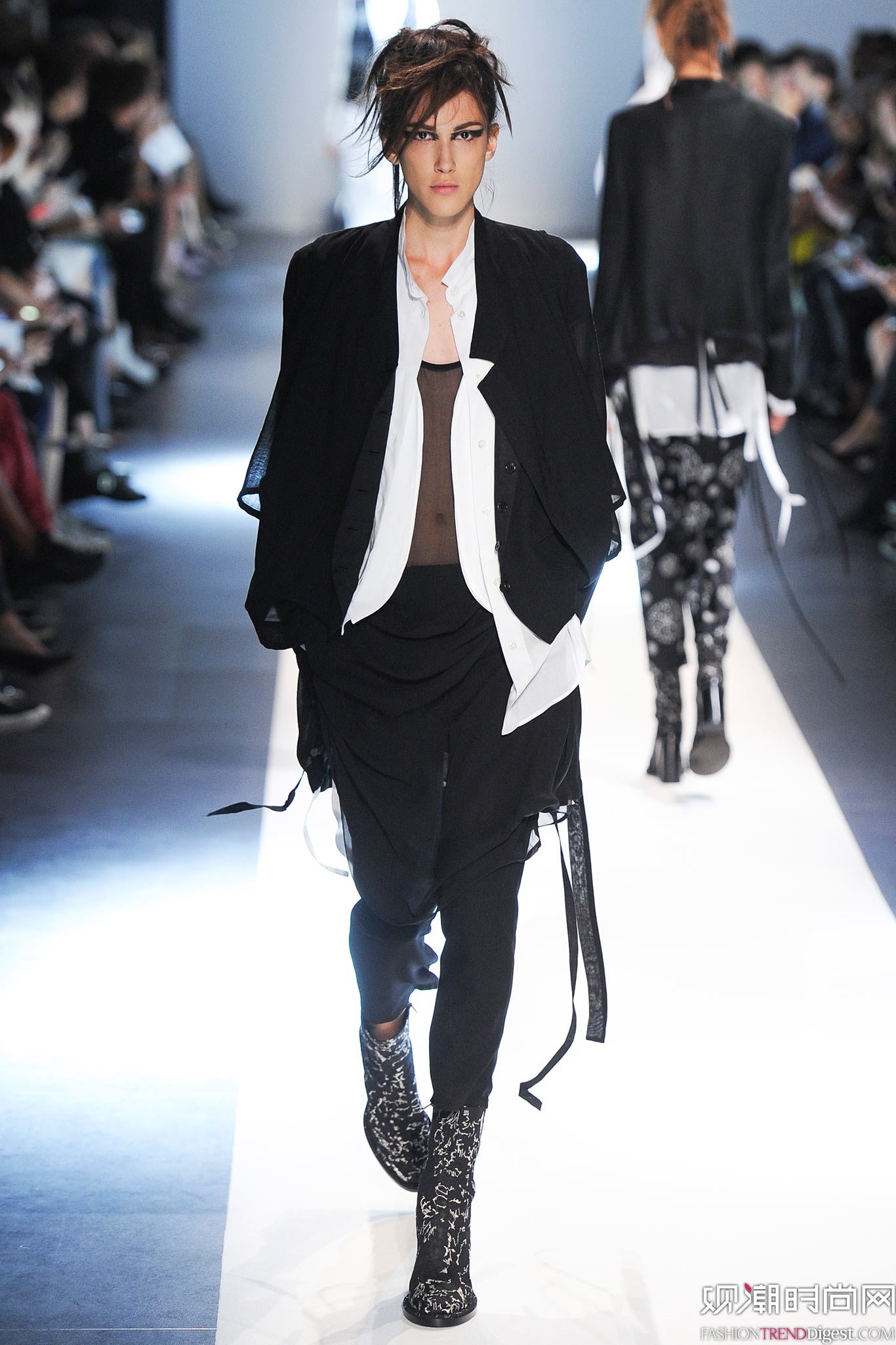 Ann Demeulemeester 2015İʱװ㳡ͼƬ