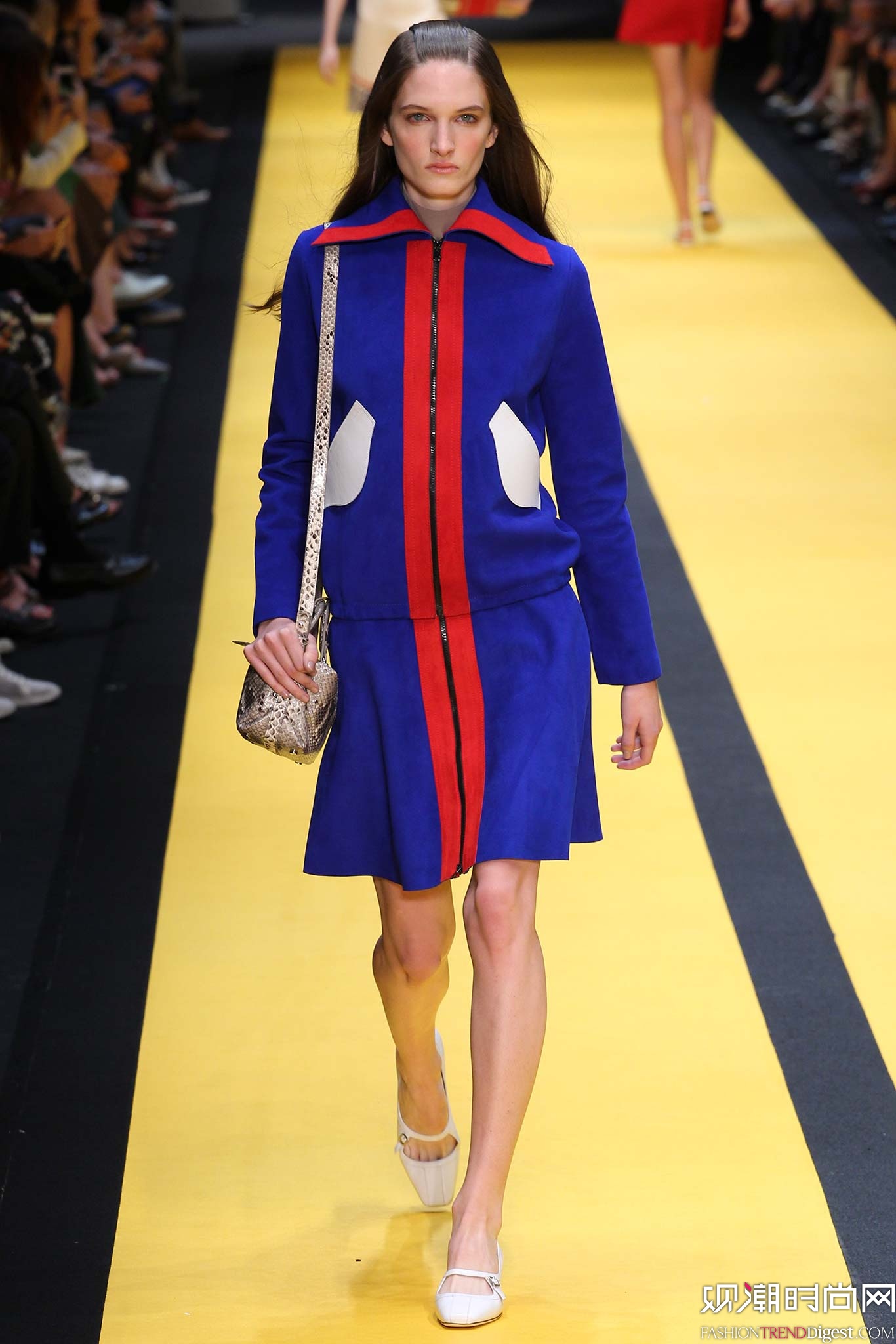 Carven 2015İʱװ㳡ͼƬ