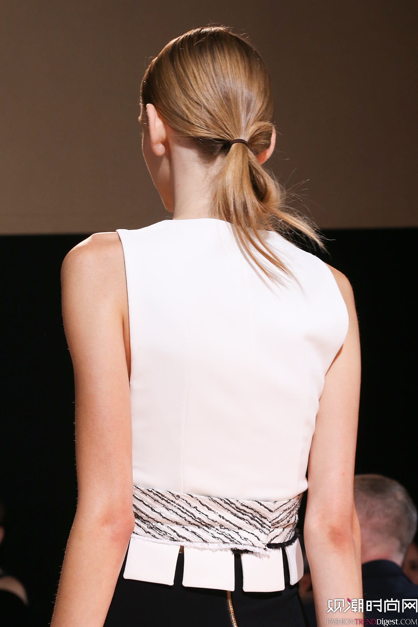 Roland Mouret 2015İʱװ㳡ͼƬ