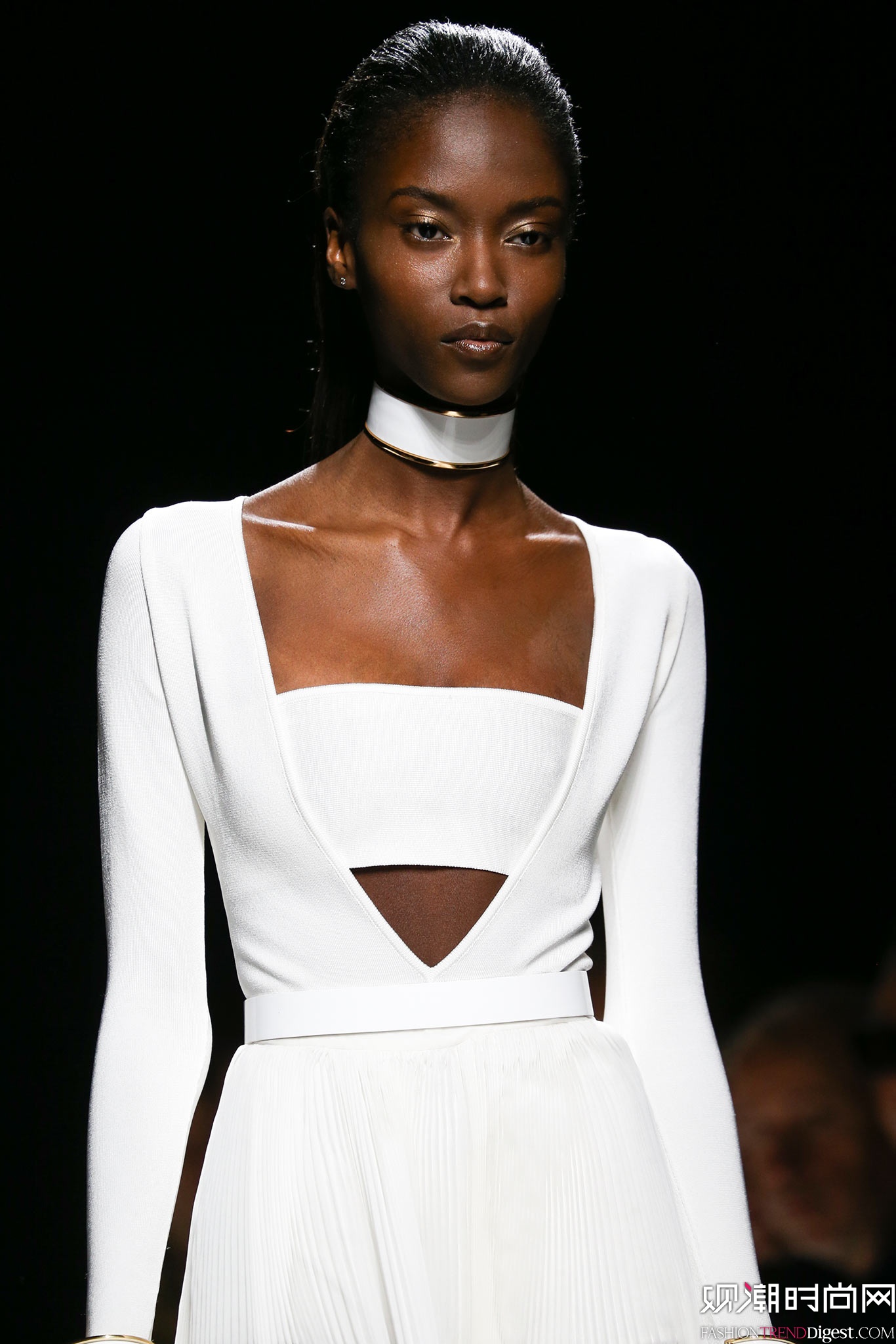 Balmain 2015İrbDƬ