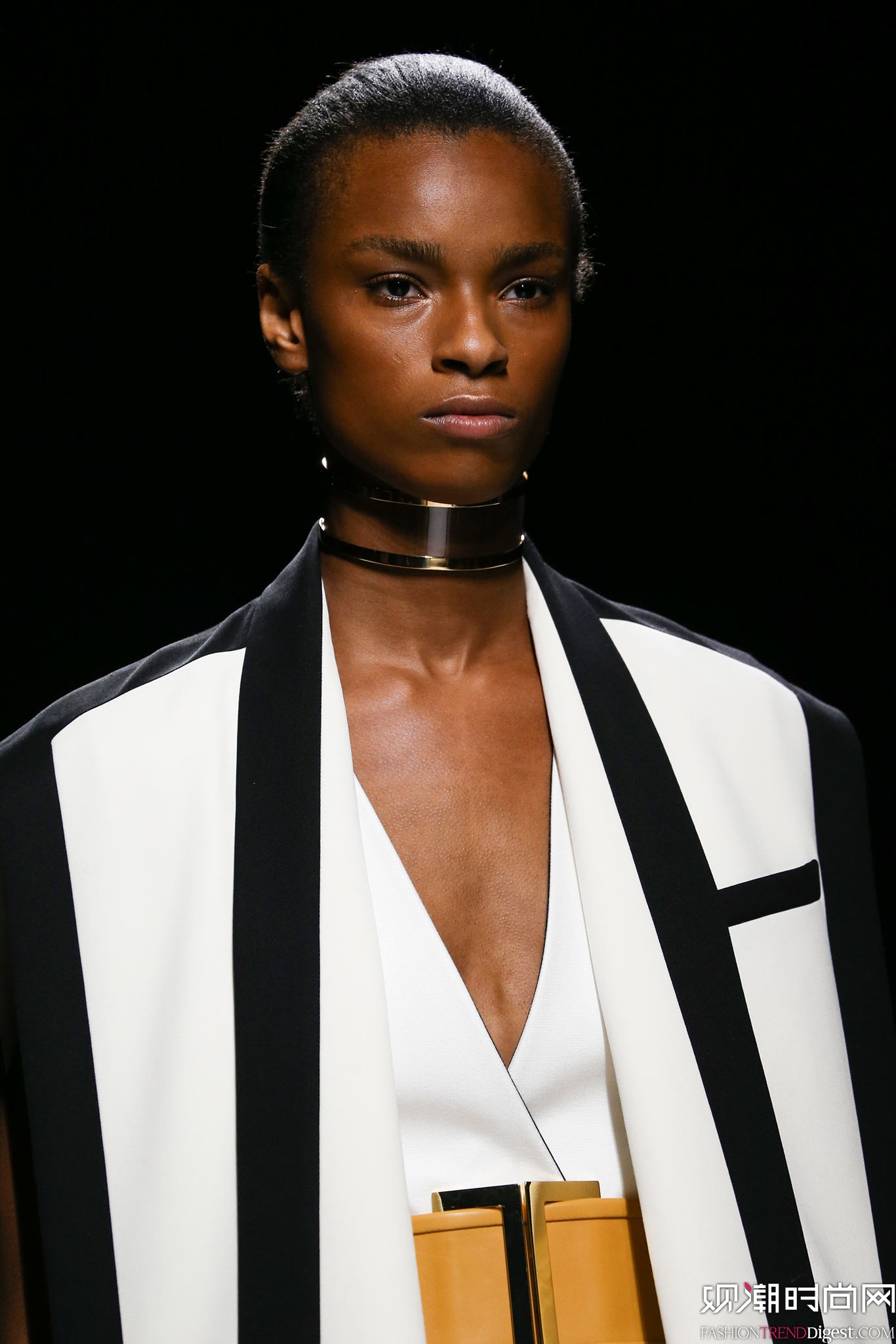Balmain 2015İrbDƬ